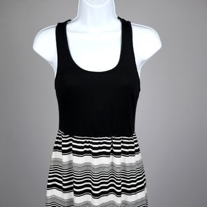 Mudd Womens Size S White Black Stripe dress